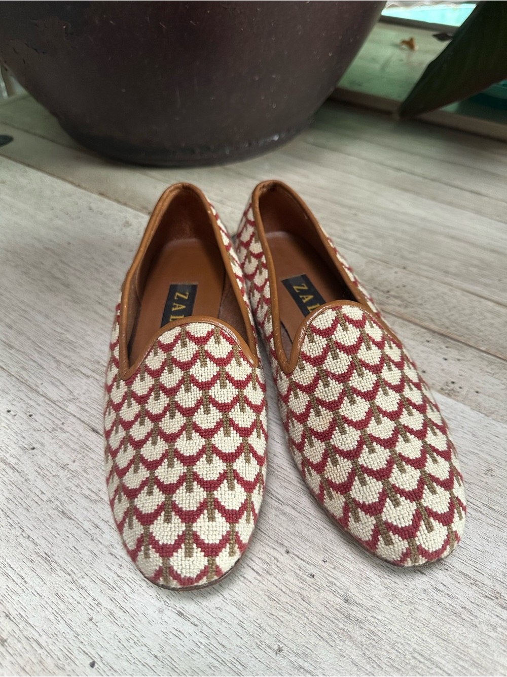 Zalo Red and Cream Patterned Woven Slip-On Loafers 6.5 EU 37
